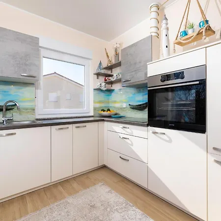 Rok Apartment Čižići